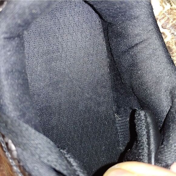 Fila women leather snake mesh fashion shoes size 7 - Picture 9 of 10